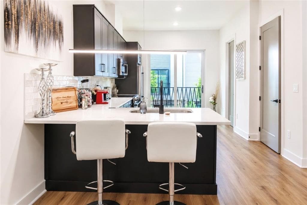 2 bedroom, 3 bathroom, 1,454 sq ft townhouse for sale at 2199 Lenox Road 17, Atlanta, GA 30324 — photo 6