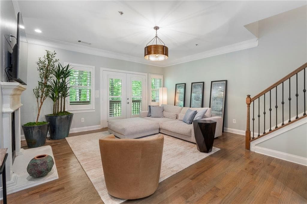 3 bedroom, 4 bathroom, 1,941 sq ft townhouse for sale at 402 Wade Creek Road, Alpharetta, GA 30009 — photo 5