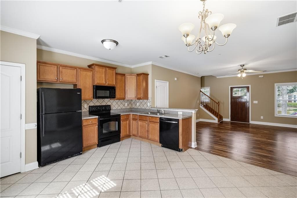 3 bedroom, 3 bathroom, 1,360 sq ft townhouse for sale at 211 Oconee River Circle, Athens, GA 30605 — photo 8