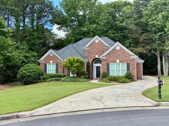 3 bedroom, 2 bathroom, 1,996 sq ft single family residence for sale at 550 Arbor North Way, Alpharetta, GA 30004