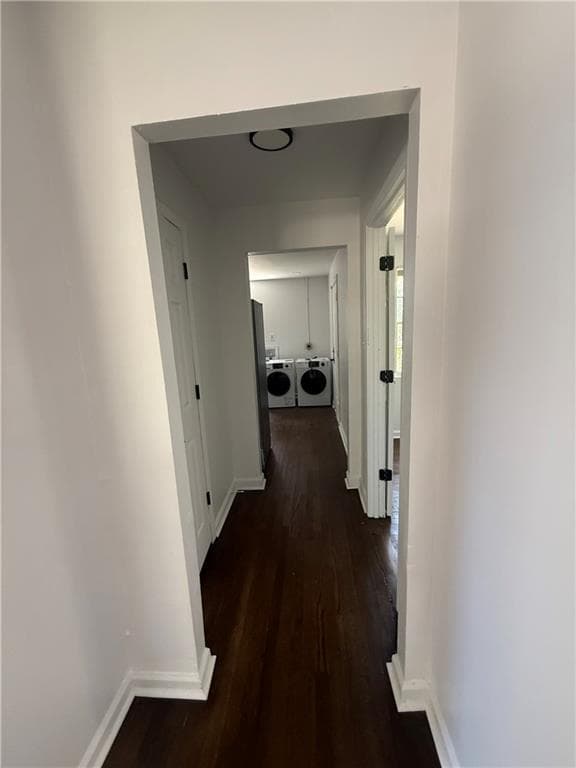 3 bedroom, 2 bathroom, 1,177 sq ft single family residence for sale at 1967 Bader Avenue, Atlanta, GA 30310 — photo 4