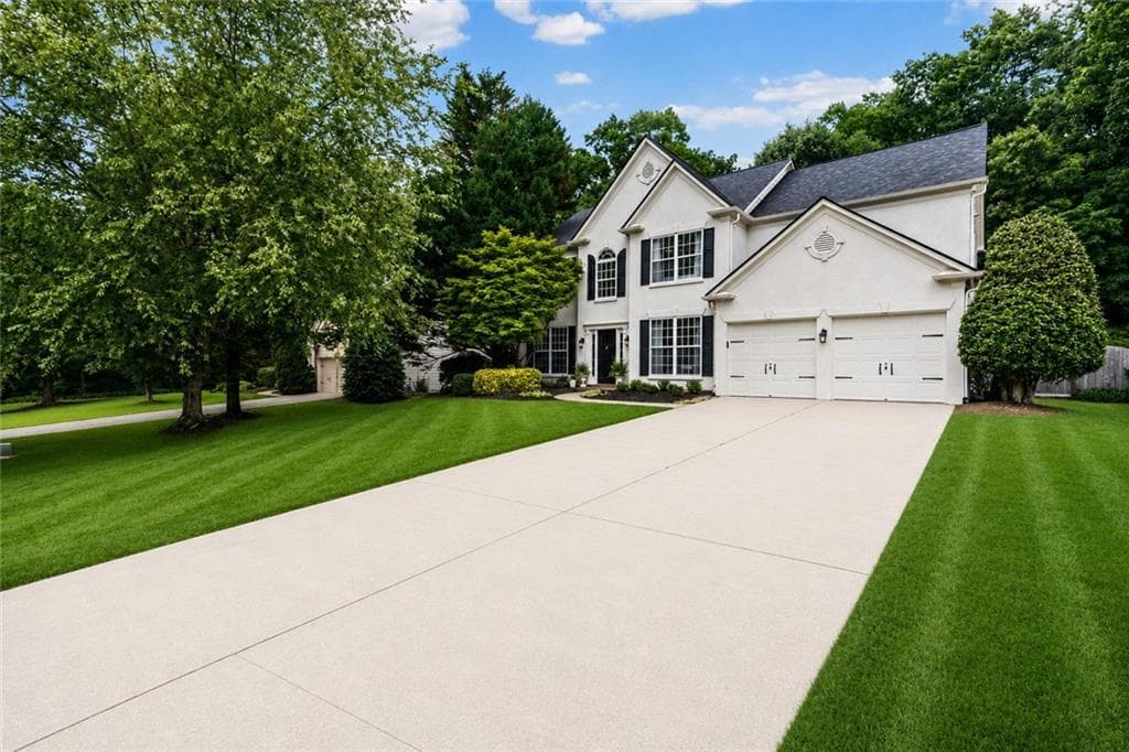 4 bedroom, 3 bathroom, 2,444 sq ft single family residence for sale at 735 Mountclaire Drive, Cumming, GA 30041 — photo 8