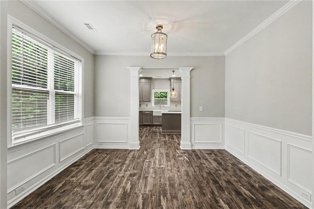 4 bedroom, 3 bathroom, 2,734 sq ft single family residence for sale at 5177 Arran Lane, Douglasville, GA 30135 — photo 5
