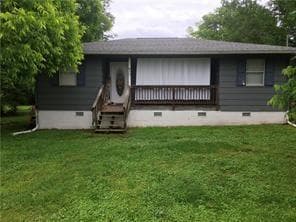 3 bedroom, 1 bathroom, 1,036 sq ft single family residence for sale at 415 Magnolia Street, La Fayette, GA 30728