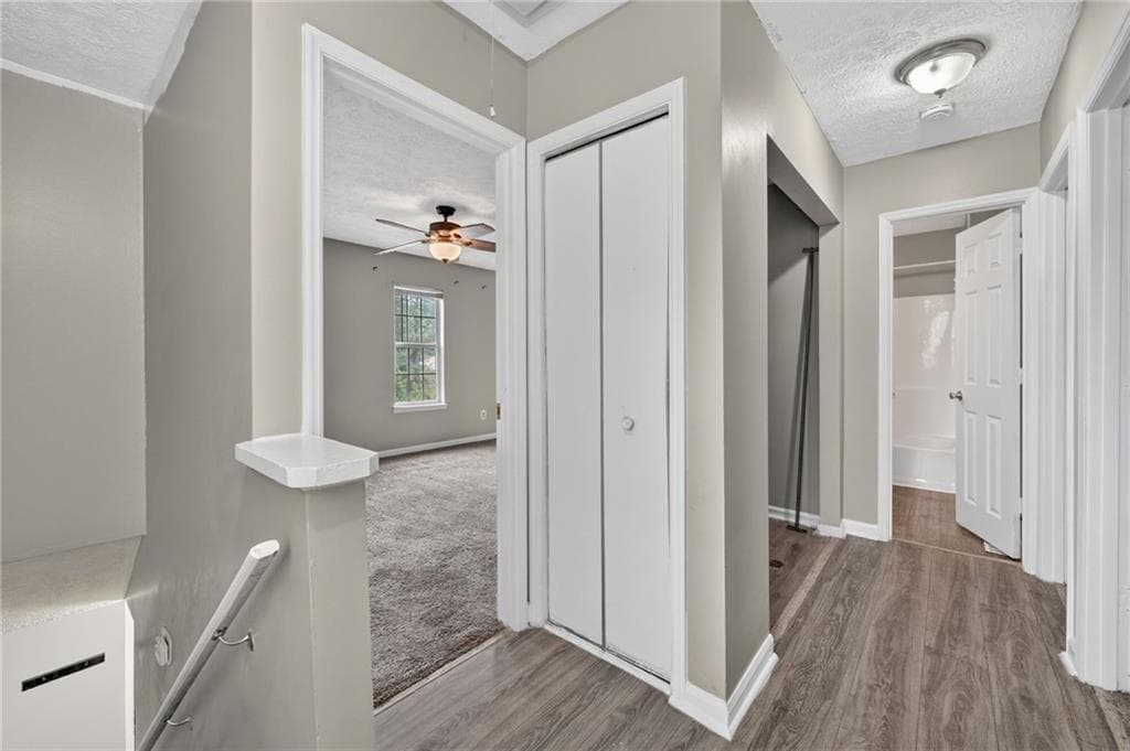 3 bedroom, 3 bathroom, 1,408 sq ft townhouse for sale at 3380 Bayshore Drive, Atlanta, GA 30340 — photo 7