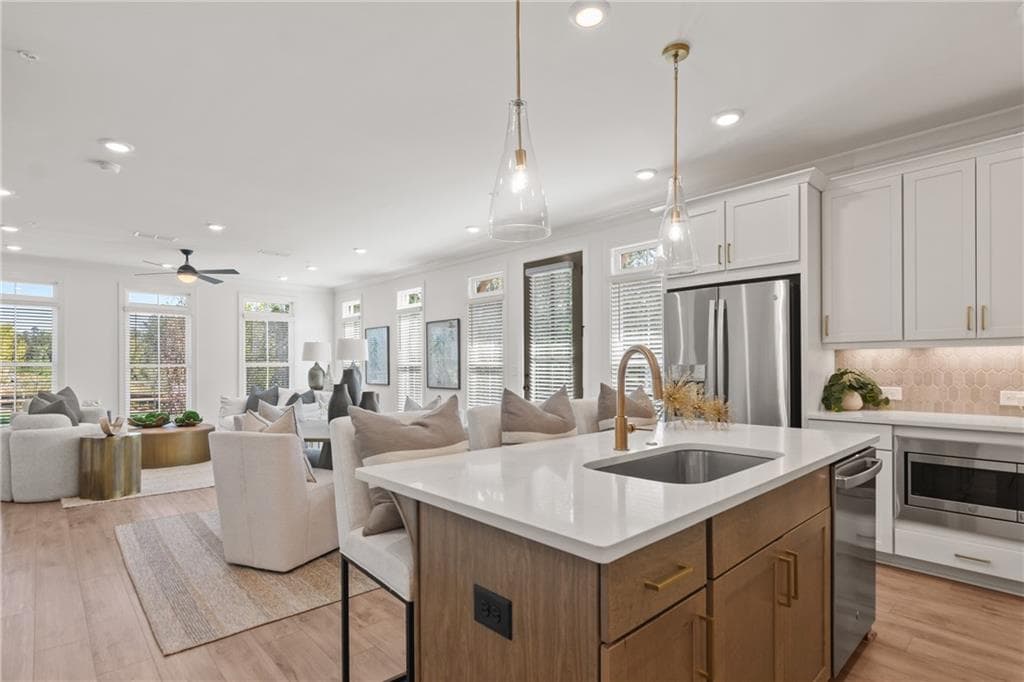4 bedroom, 4 bathroom, 2,400 sq ft townhouse for sale at 146 IveyBrooke Lane 78, Alpharetta, GA 30009 — photo 7