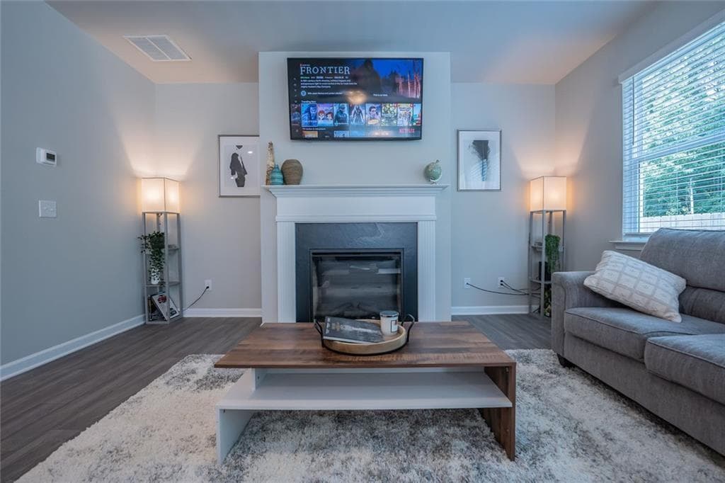 3 bedroom, 3 bathroom, 2,020 sq ft single family residence for sale at 454 Burgundy Terrace, Atlanta, GA 30354 — photo 2