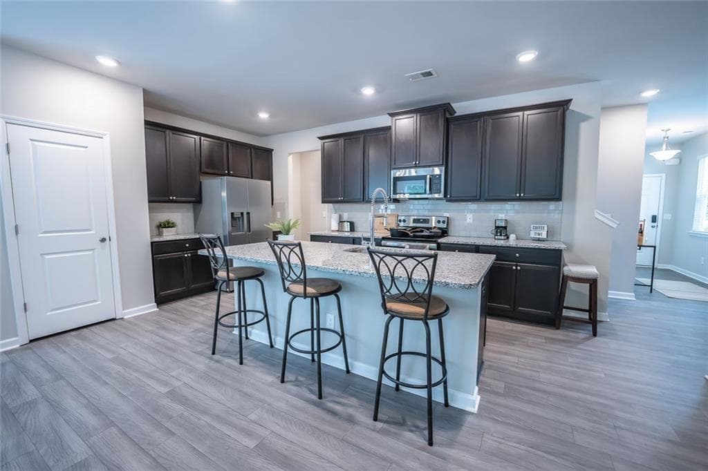 3 bedroom, 3 bathroom, 2,020 sq ft single family residence for sale at 454 Burgundy Terrace, Atlanta, GA 30354 — photo 10