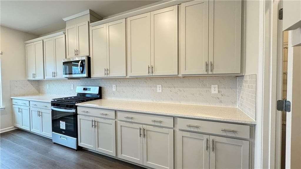 4 bedroom, 3 bathroom, 2,558 sq ft single family residence for rent at 228 Water Oak Way, Dawsonville, GA 30534 for $2,750 a month — photo 9