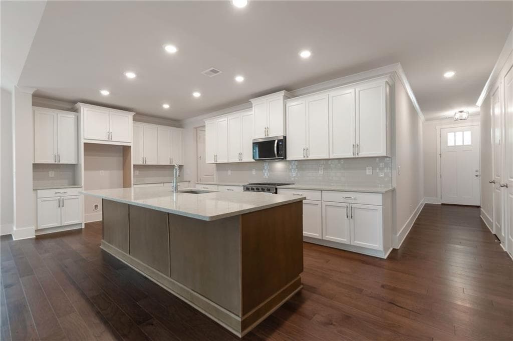 4 bedroom, 3 bathroom, 2,278 sq ft single family residence for sale at 325 Willow Cove, Canton, GA 30114 — photo 4