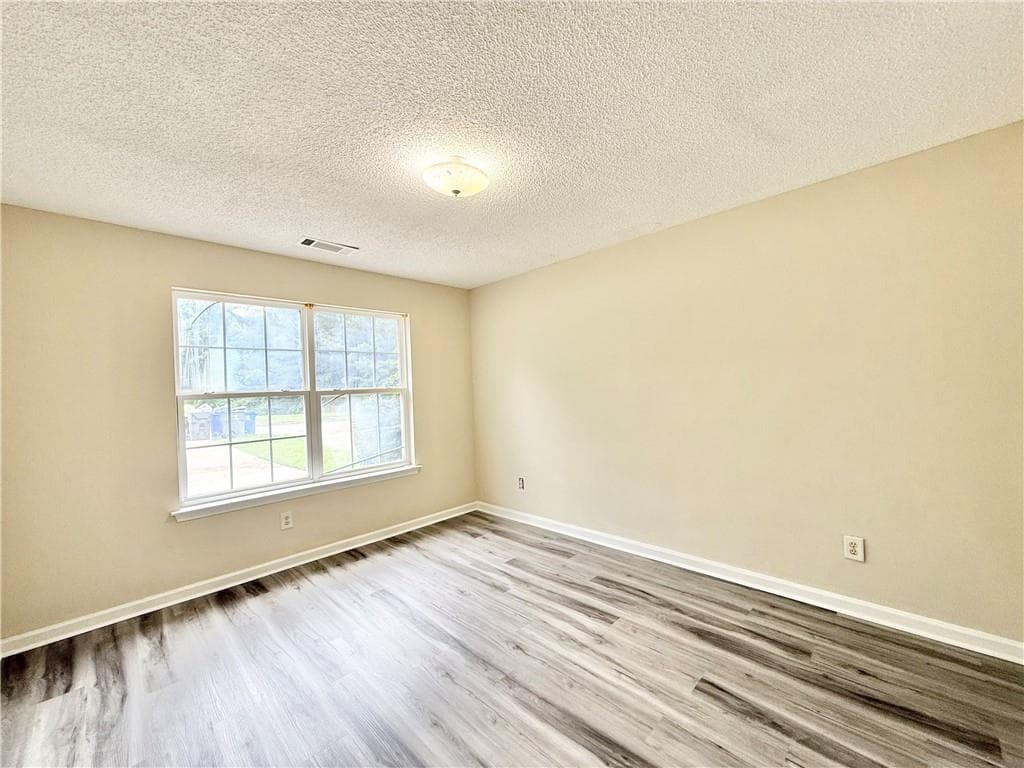 4 bedroom, 3 bathroom, 1,770 sq ft townhouse under contract at 1425 Maple Valley Court, Union City, GA 30291 — photo 7