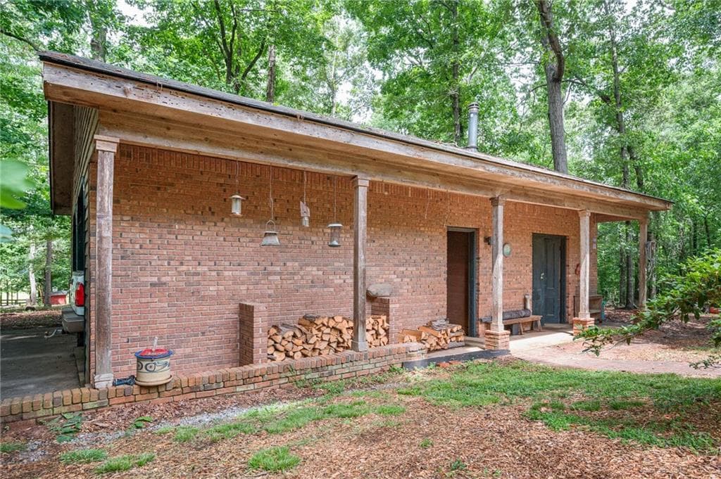 3 bedroom, 3 bathroom, 2,303 sq ft single family residence for sale at 801 Buford Carey Road, Hull, GA 30646 — photo 8
