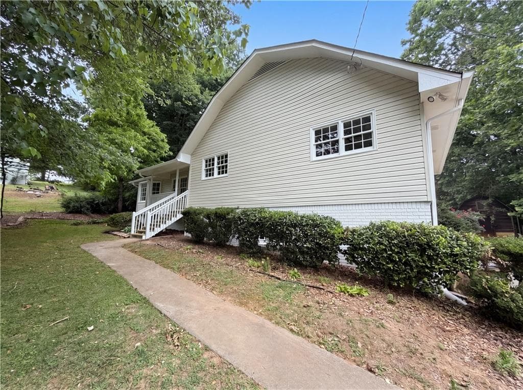 6658 Dearborn Drive, Acworth, GA 30102 — most recent listing photo