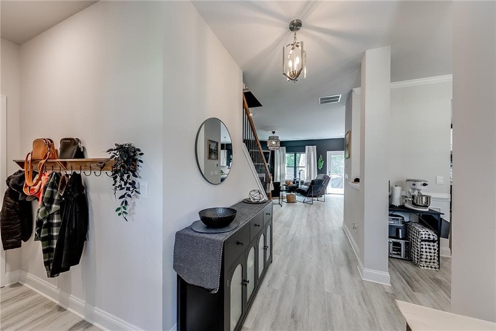6 bedroom, 5 bathroom, 3,900 sq ft single family residence for sale at 191 Eagle Heights Drive, Maysville, GA 30558 — photo 8