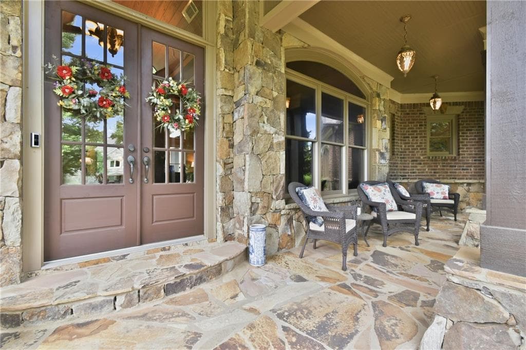 4 bedroom, 6 bathroom, 5,812 sq ft single family residence for sale at 5038 Pointer Ridge, Flowery Branch, GA 30542 — photo 4