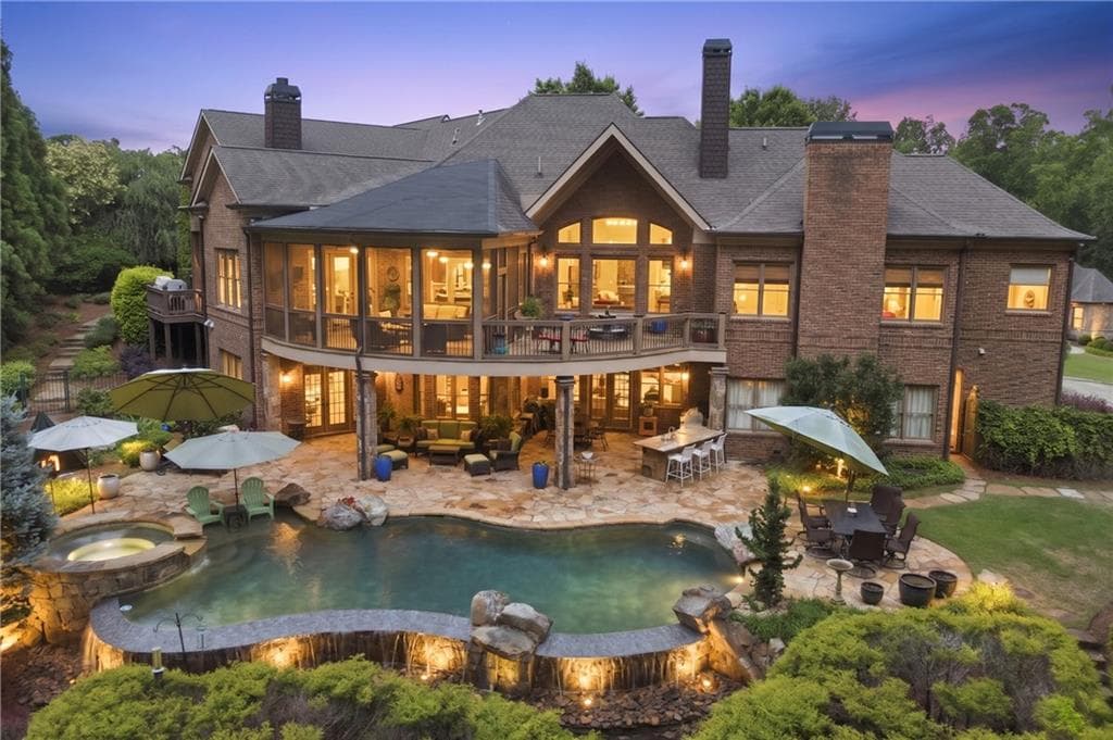 4 bedroom, 6 bathroom, 5,812 sq ft single family residence for sale at 5038 Pointer Ridge, Flowery Branch, GA 30542 — photo 3
