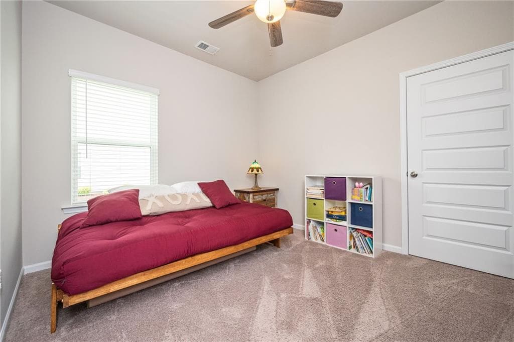 3 bedroom, 2 bathroom, 1,802 sq ft single family residence for sale at 702 Owens Circle, Canton, GA 30115 — photo 6