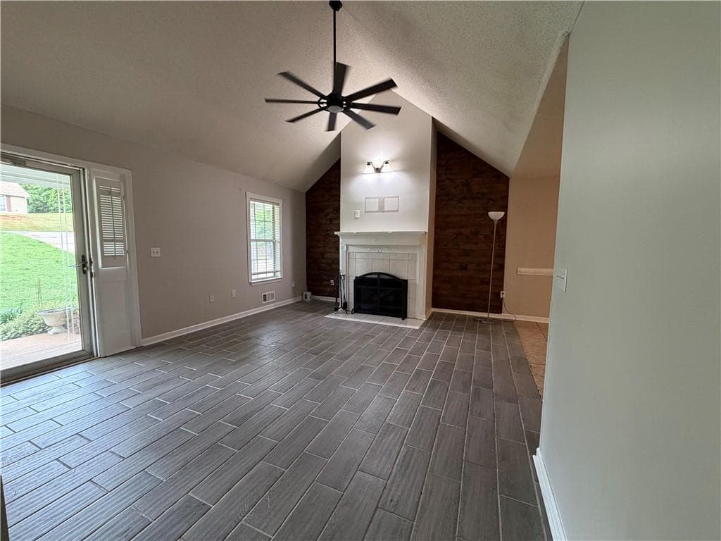 4 bedroom, 2 bathroom, 1,534 sq ft single family residence for sale at 130 Lakefront Drive, Covington, GA 30016 — photo 6