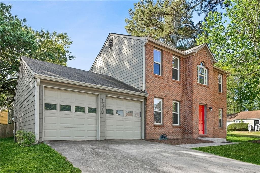 3 bedroom, 3 bathroom, 1,472 sq ft single family residence for sale at 1370 Ling Drive, Austell, GA 30168 — photo 3