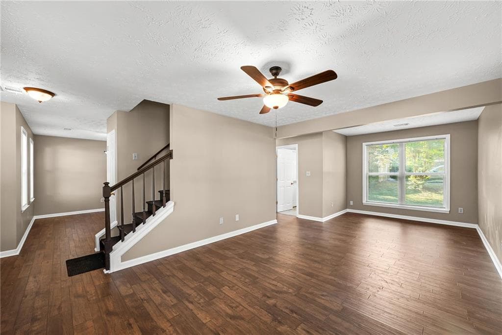 3 bedroom, 3 bathroom, 1,472 sq ft single family residence for sale at 1370 Ling Drive, Austell, GA 30168 — photo 9
