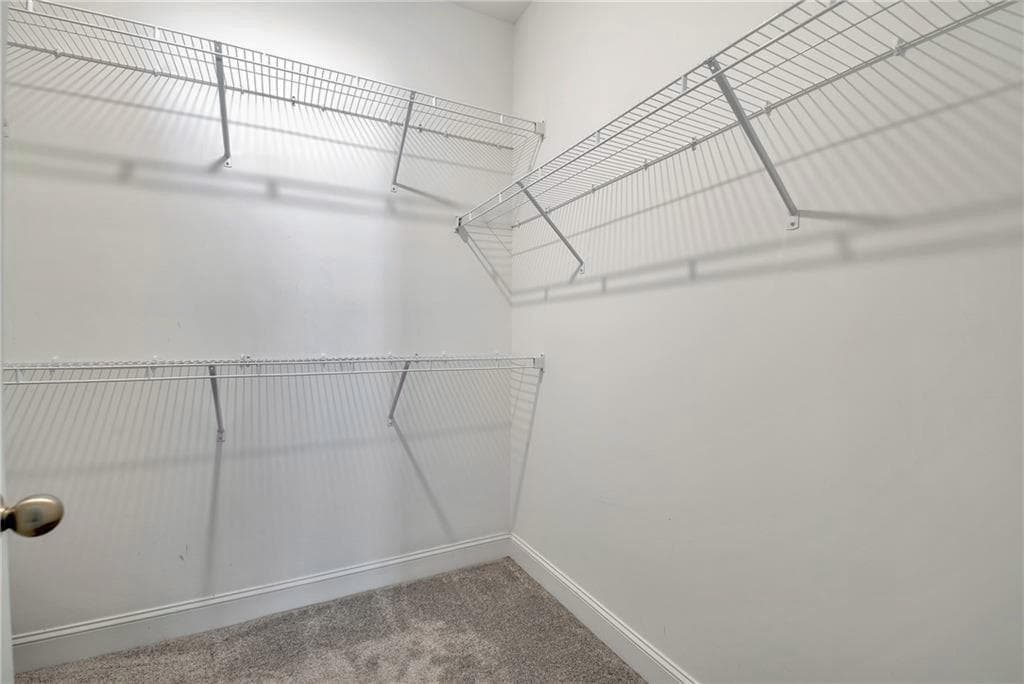 3 bedroom, 4 bathroom, 1,896 sq ft townhouse for rent at 6562 Beacon Drive, Sandy Springs, GA 30328 for $3,800 a month — photo 10