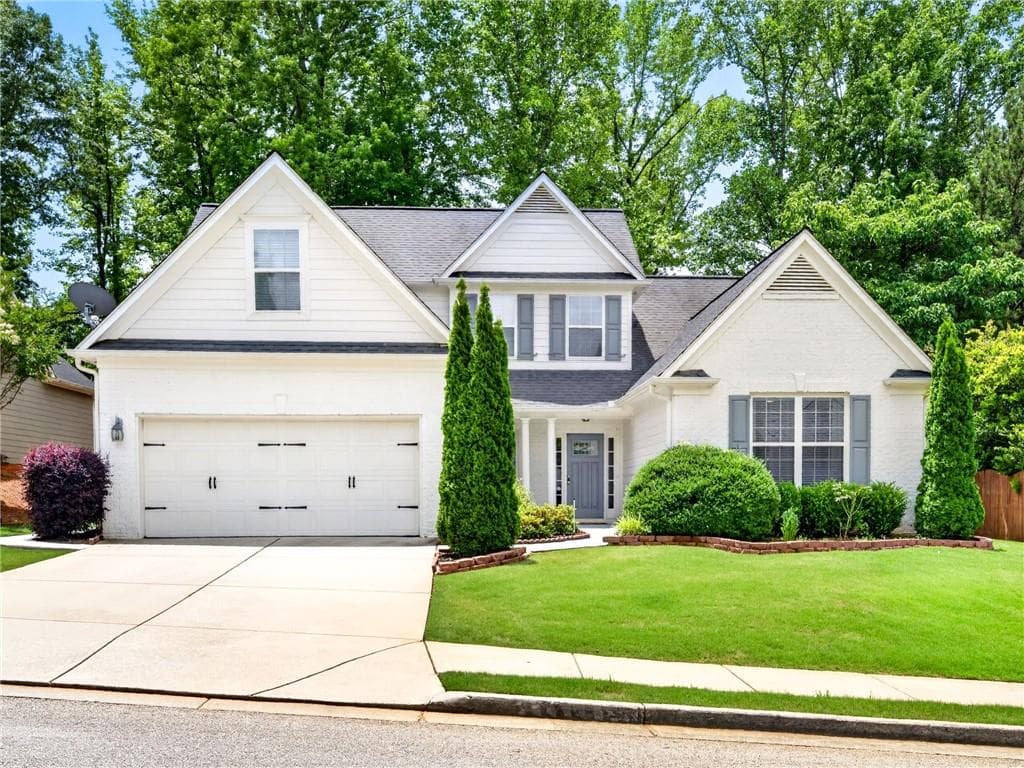 4 bedroom, 3 bathroom, 2,509 sq ft single family residence for sale at 1020 Amber Waves Avenue, Hoschton, GA 30548