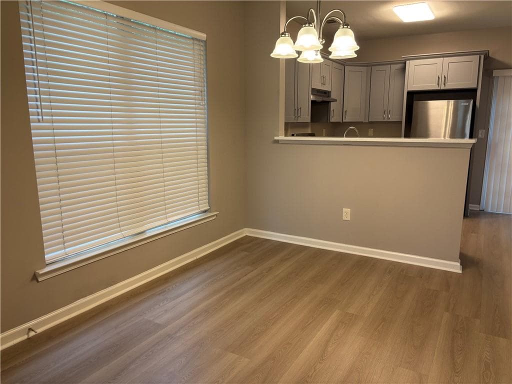 2 bedroom, 3 bathroom, 1,296 sq ft townhouse for rent at 3300 Hidden Cove Circle, Peachtree Corners, GA 30092 for $2,100 a month — photo 4