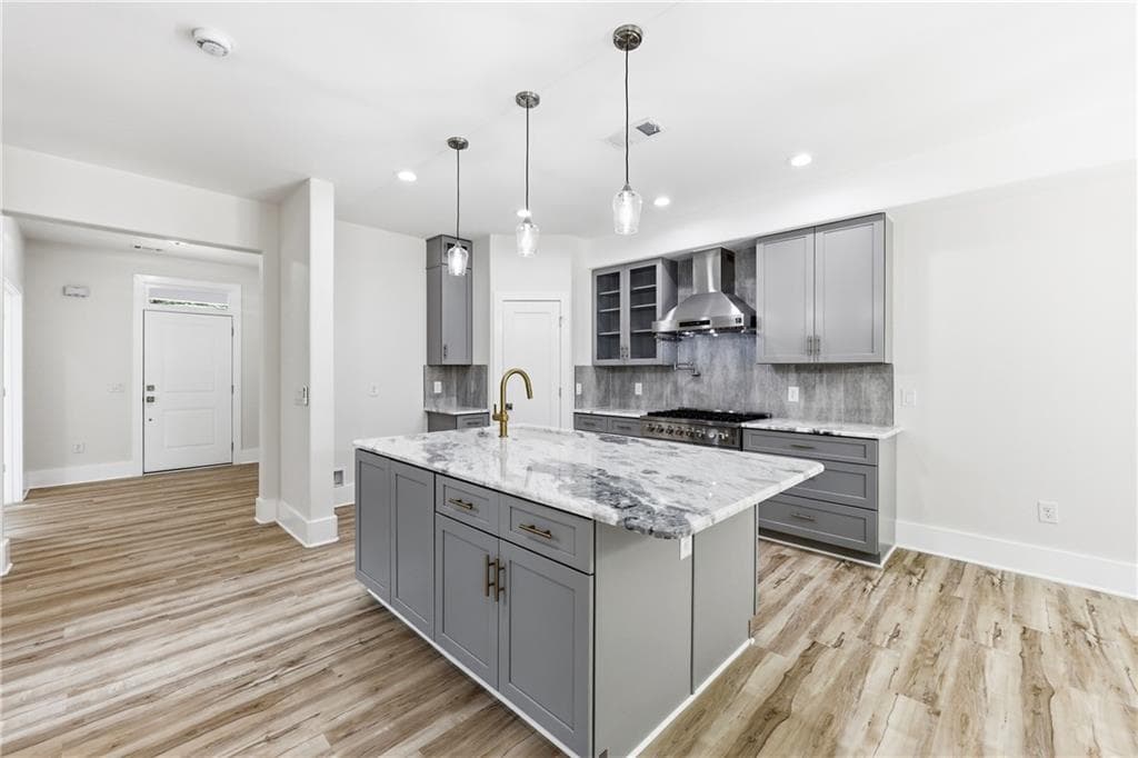5 bedroom, 3 bathroom, 2,640 sq ft single family residence for sale at 5851 Canterbury Way, Clermont, GA 30527 — photo 6