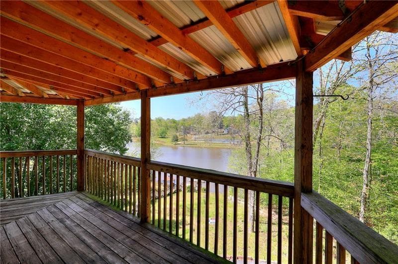 4 bedroom, 3 bathroom, 2,870 sq ft single family residence for sale at 867 Bear Creek Point, Mansfield, GA 30055 — photo 6
