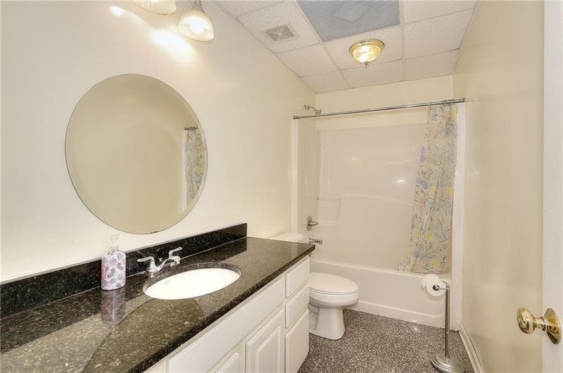 4 bedroom, 3 bathroom, 2,870 sq ft single family residence for sale at 867 Bear Creek Point, Mansfield, GA 30055 — photo 10