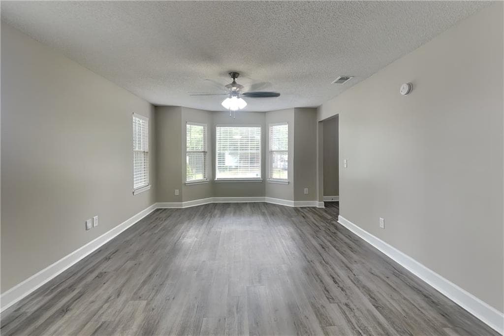 4 bedroom, 3 bathroom, 2,648 sq ft single family residence for rent at 2010 Rocksram Drive, Buford, GA 30519 for $2,475 a month — photo 5