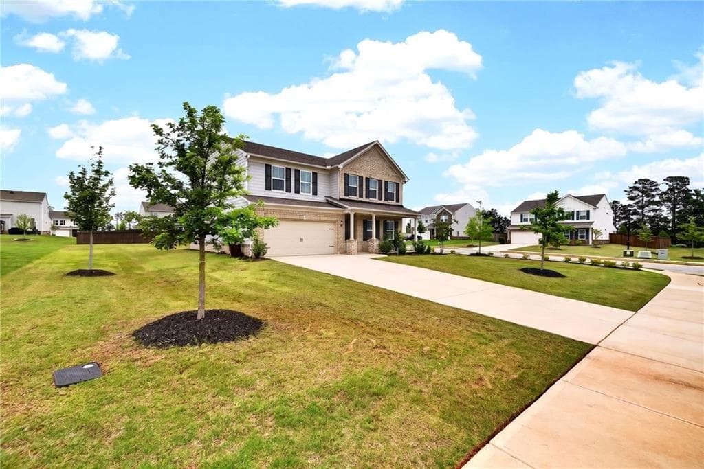 5 bedroom, 3 bathroom, 3,036 sq ft single family residence for sale at 500 Elkwood Lane, Mcdonough, GA 30252 — photo 4
