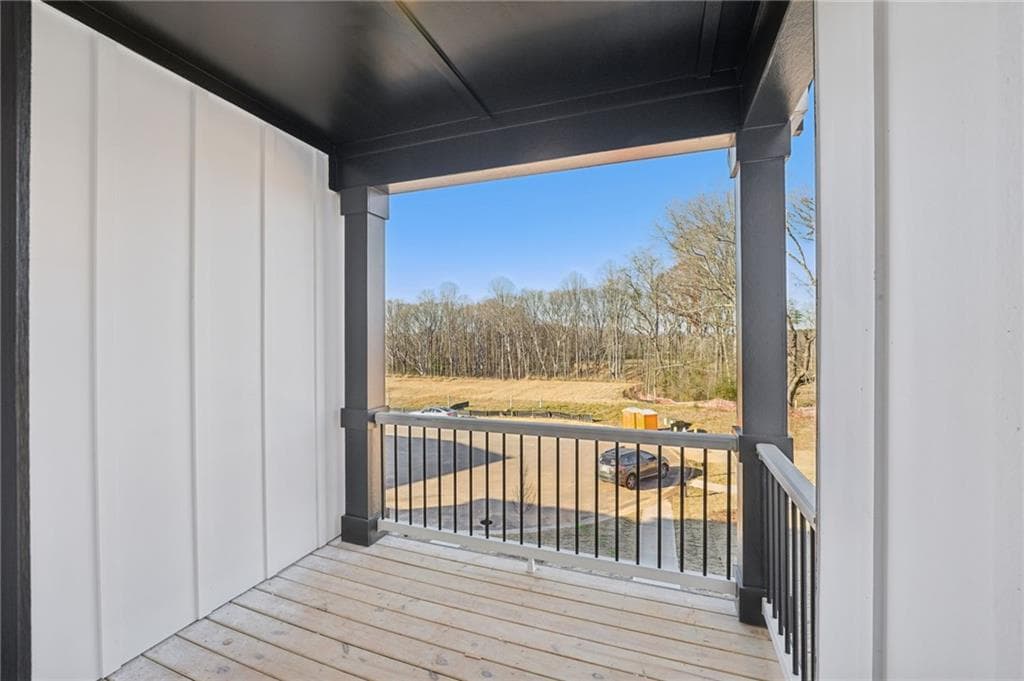 4 bedroom, 4 bathroom, 2,038 sq ft townhouse under contract at 6470 Pinin Place, Cumming, GA 30041 — photo 7