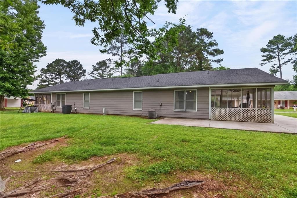 2 bedroom, 2 bathroom, 1,020 sq ft condominium under contract at 108 Villas Lane, Rome, GA 30165 — photo 5