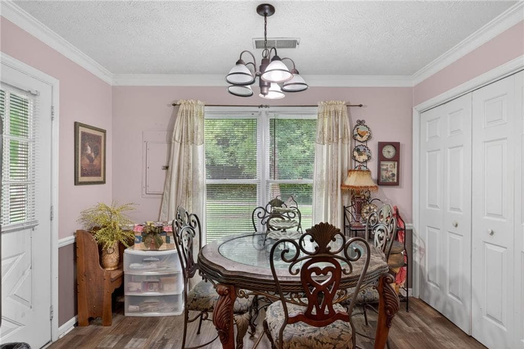 2 bedroom, 2 bathroom, 1,020 sq ft condominium under contract at 108 Villas Lane, Rome, GA 30165 — photo 10