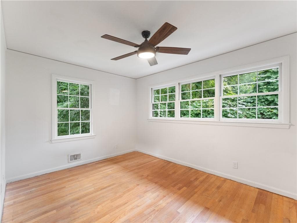 3 bedroom, 2 bathroom, 1,515 sq ft duplex for rent at 1685 Dunwoody Place Top, Atlanta, GA 30324 for $2,395 a month — photo 9
