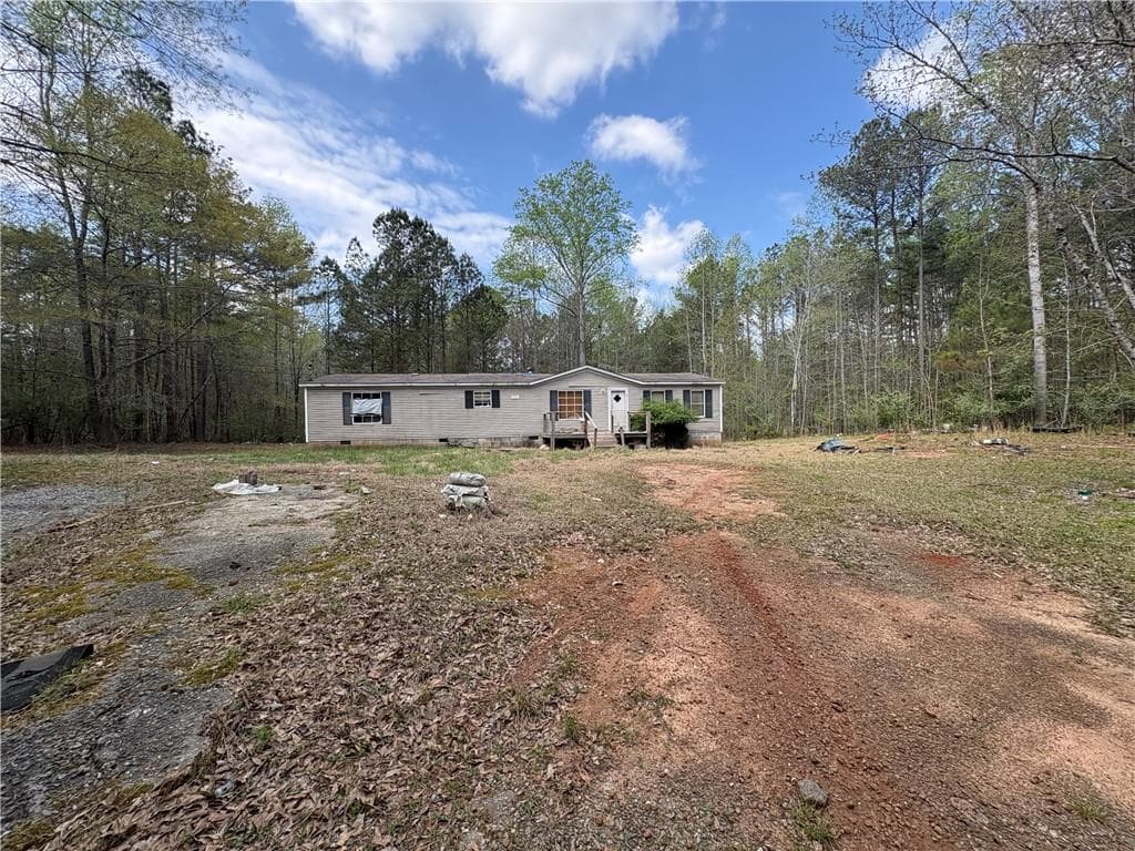 3 bedroom, 2 bathroom mobile home under contract at 374 S Alexander Creek Road, Newnan, GA 30263