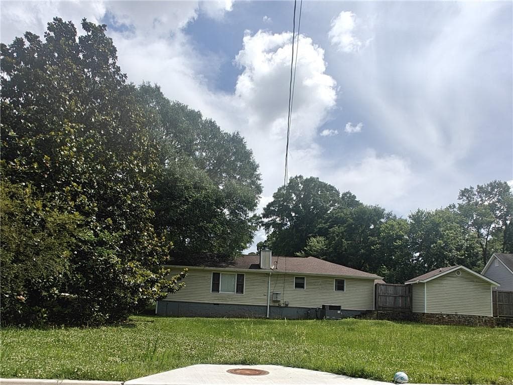 3 bedroom, 3 bathroom, 2,607 sq ft single family residence for sale at 4845 Willow Street, Acworth, GA 30101 — photo 2