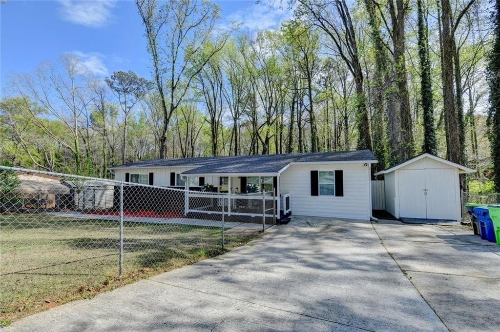 551 Oak Hills, Mableton, GA 30126 — most recent listing photo
