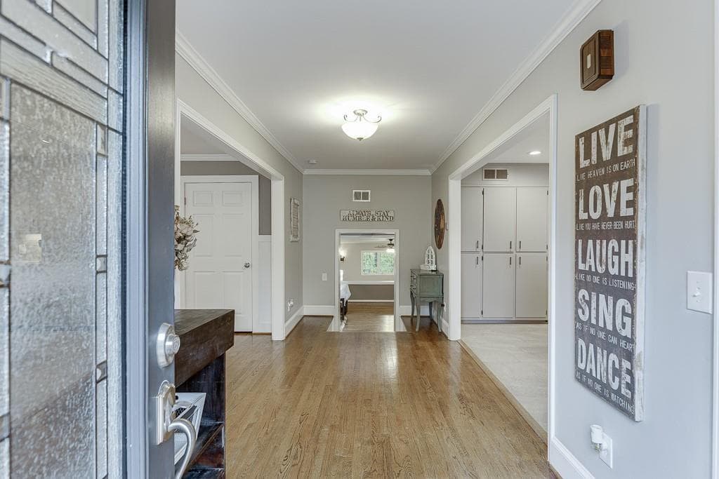 4 bedroom, 3 bathroom, 3,971 sq ft single family residence for sale at 5984 Dolvin Lane, Buford, GA 30518 — photo 7