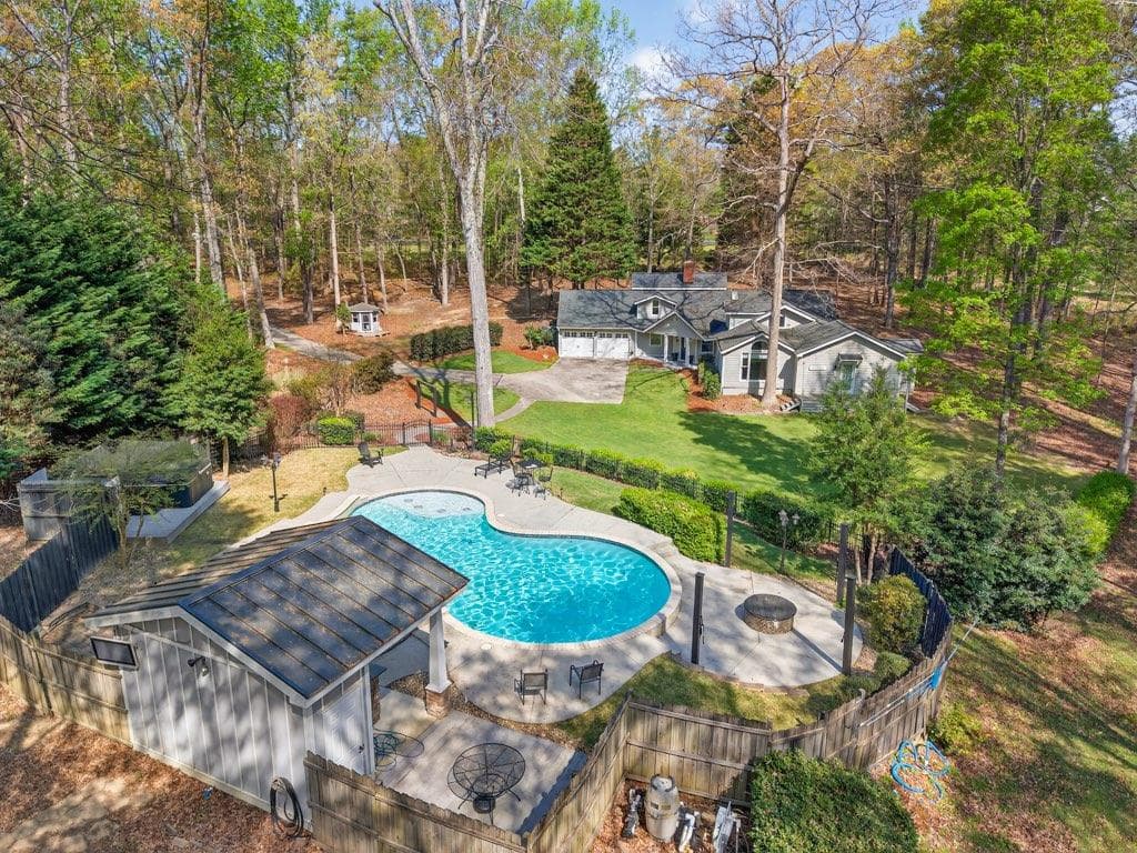 4 bedroom, 3 bathroom, 3,321 sq ft single family residence under contract at 627 Rock Springs Road, Lawrenceville, GA 30043