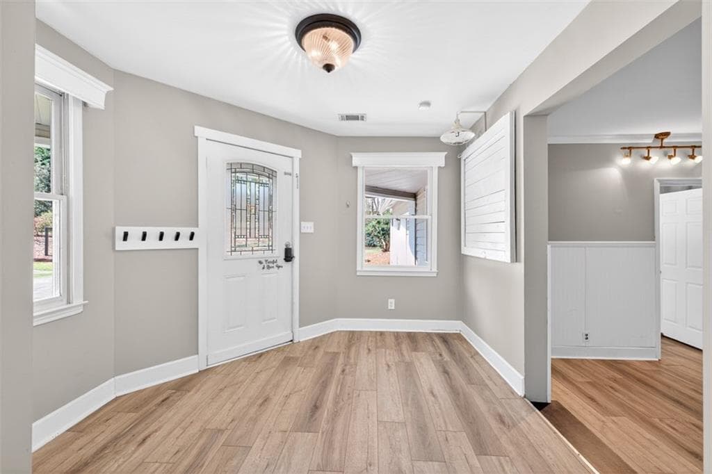 4 bedroom, 3 bathroom, 3,321 sq ft single family residence under contract at 627 Rock Springs Road, Lawrenceville, GA 30043 — photo 7