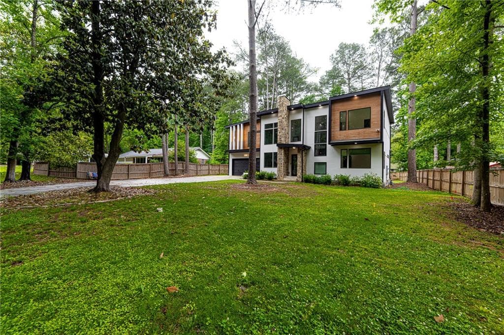 4 bedroom, 4 bathroom, 4,551 sq ft single family residence for sale at 2963 Orion Drive, Decatur, GA 30033 — photo 4