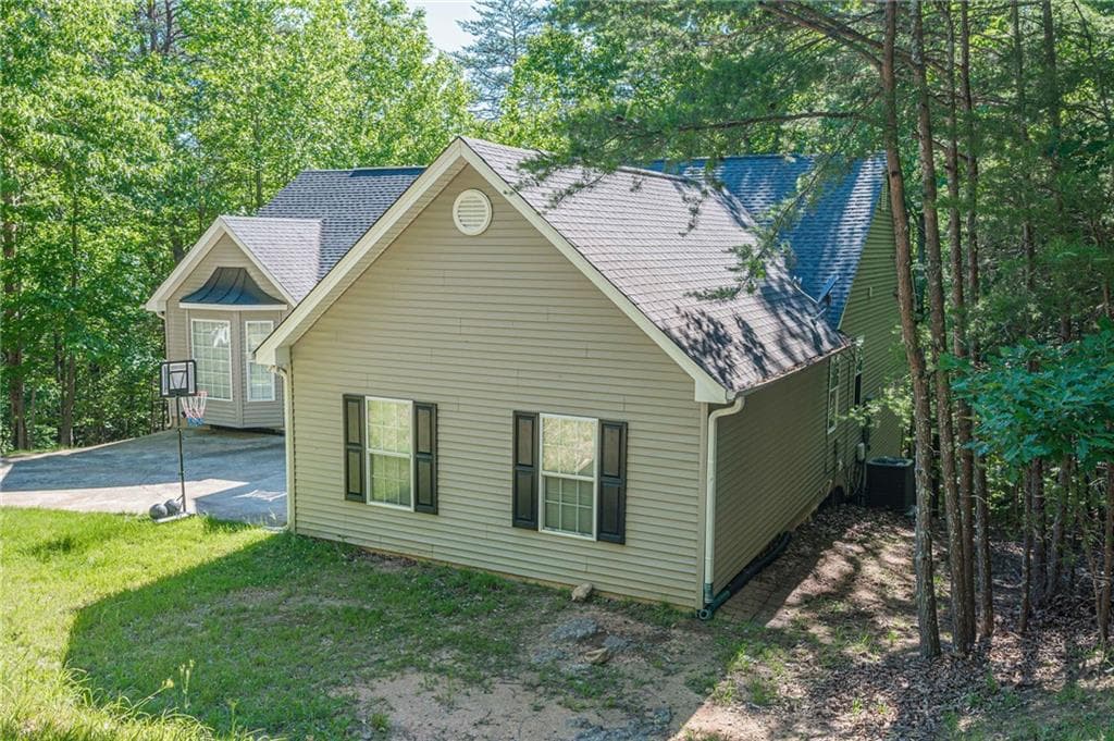 4 bedroom, 3 bathroom single family residence for rent at 262 MORSE ELM Loop, Waleska, GA 30183 for $2,800 a month — photo 5