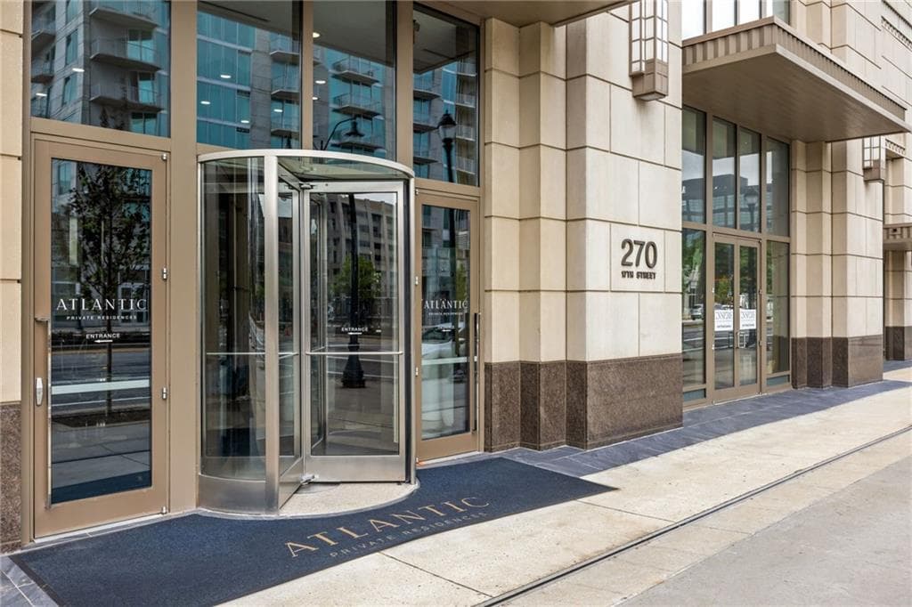 2 bedroom, 3 bathroom, 2,152 sq ft condominium for sale at 270 17th Streets 3604, Atlanta, GA 30363 — photo 4