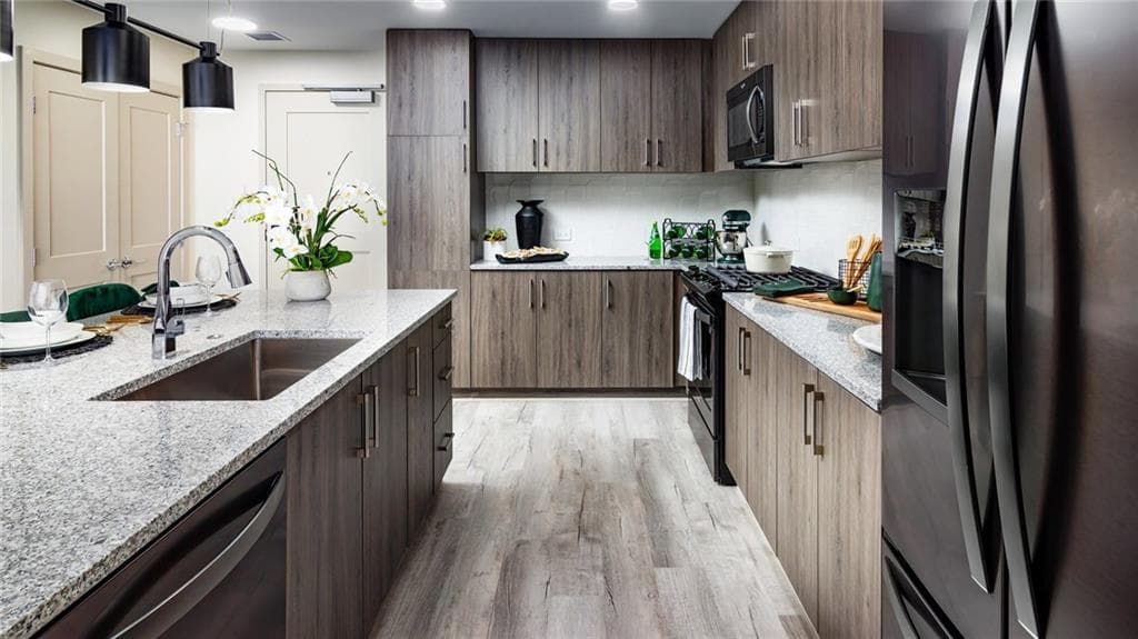 2 bedroom, 2 bathroom, 1,141 sq ft apartment for rent at 161 Peachtree Center Avenue 1812, Atlanta, GA 30303 for $2,505 a month — photo 3