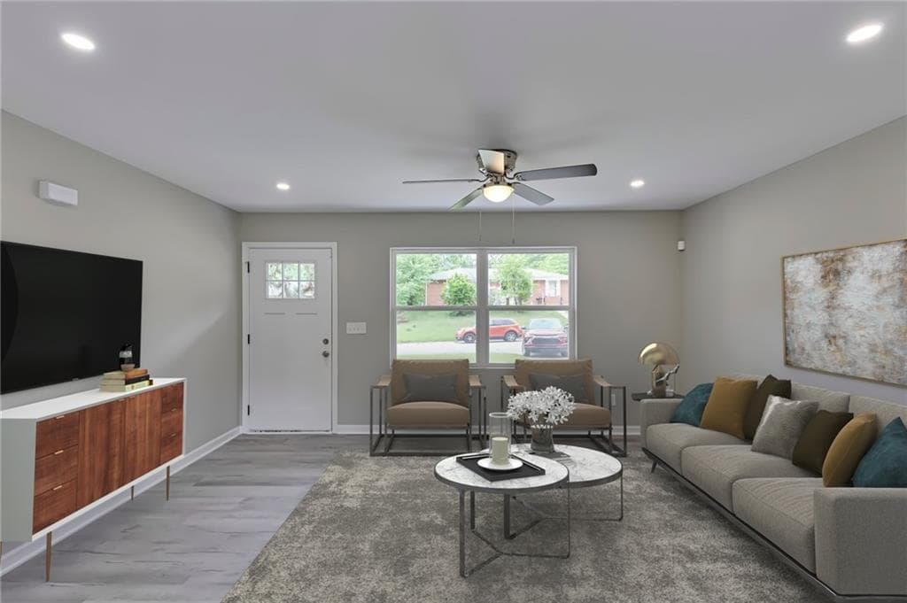 3 bedroom, 2 bathroom, 1,025 sq ft single family residence under contract at 1660 Mallard Circle, Conley, GA 30288 — photo 2