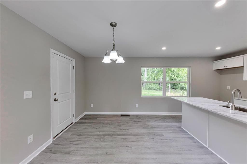 3 bedroom, 2 bathroom, 1,025 sq ft single family residence under contract at 1660 Mallard Circle, Conley, GA 30288 — photo 10