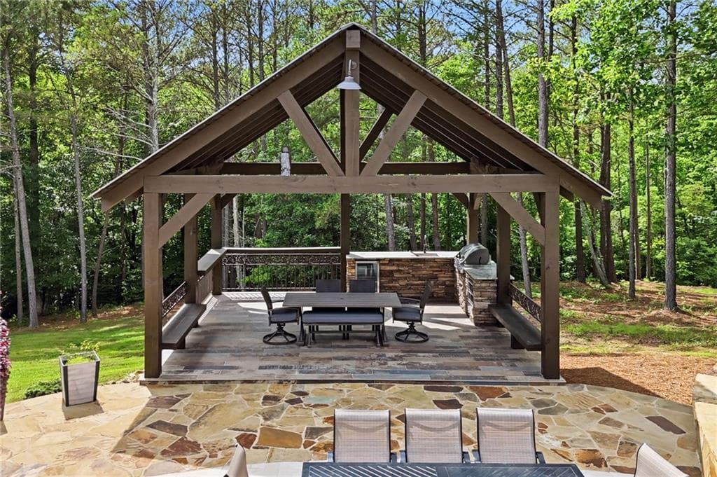 4 bedroom, 6 bathroom, 9,150 sq ft single family residence for sale at 457 Arlington Way, Canton, GA 30114 — photo 9