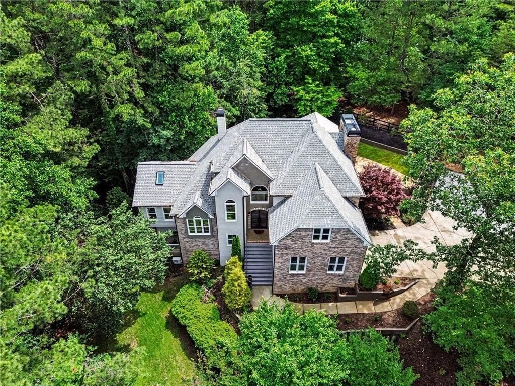 5 bedroom, 4 bathroom, 4,783 sq ft single family residence under contract at 13 Southridge Trail, Cartersville, GA 30120